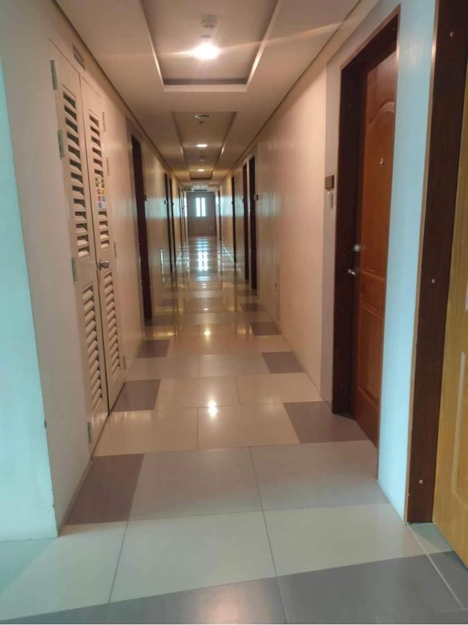 Beacon Condominium Makati Manila Esterno foto