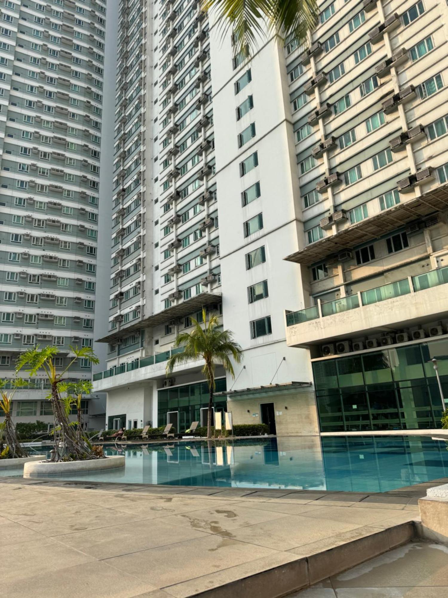 Beacon Condominium Makati Manila Esterno foto