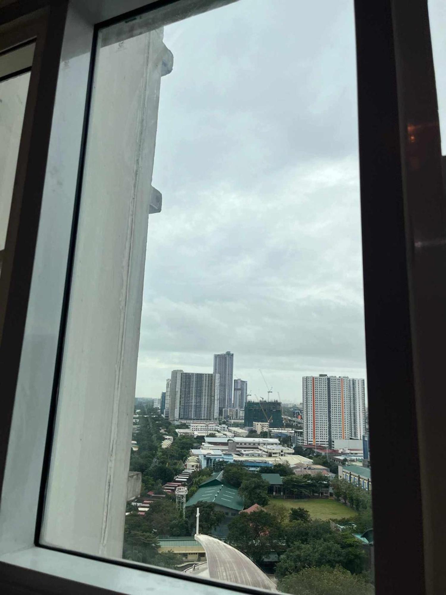 Beacon Condominium Makati Manila Esterno foto
